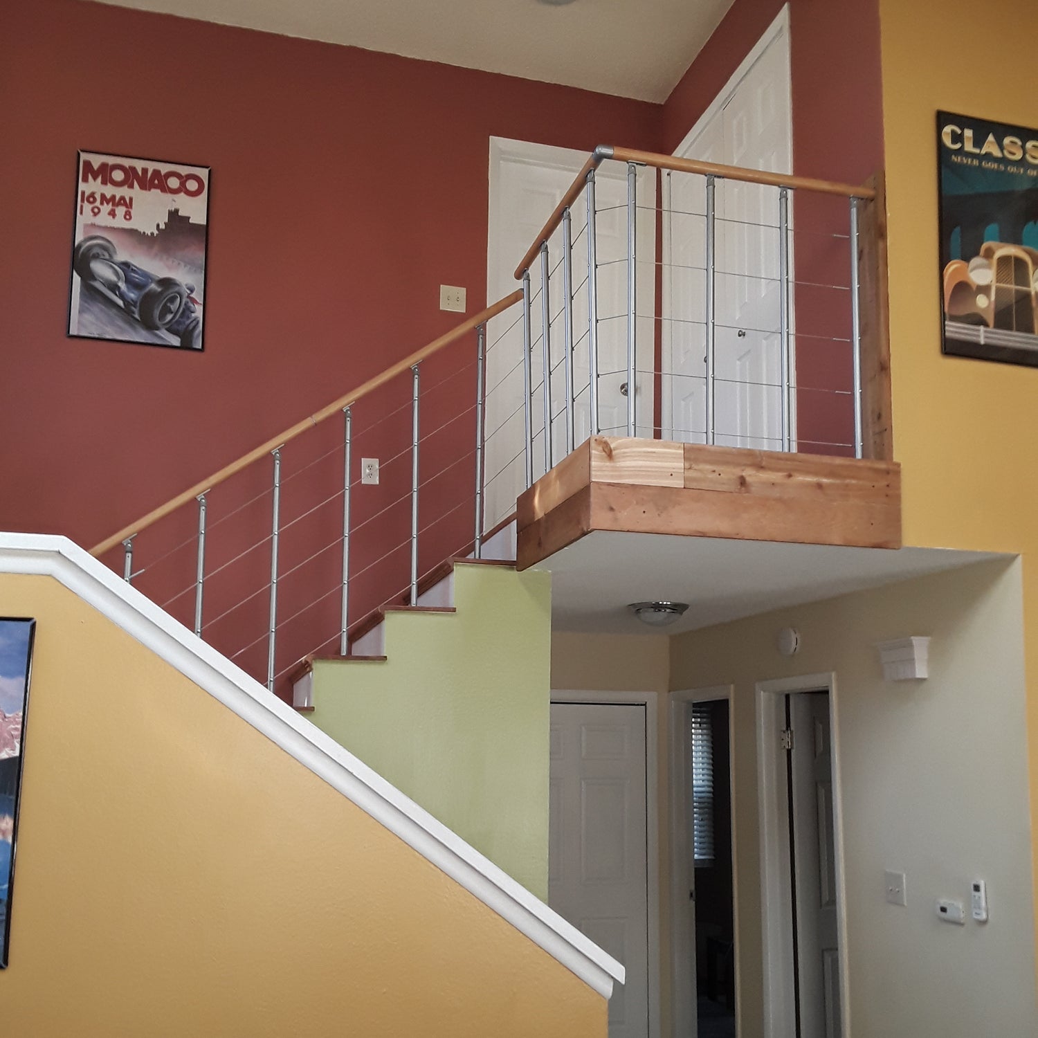 Rome Landing Banister Continuous