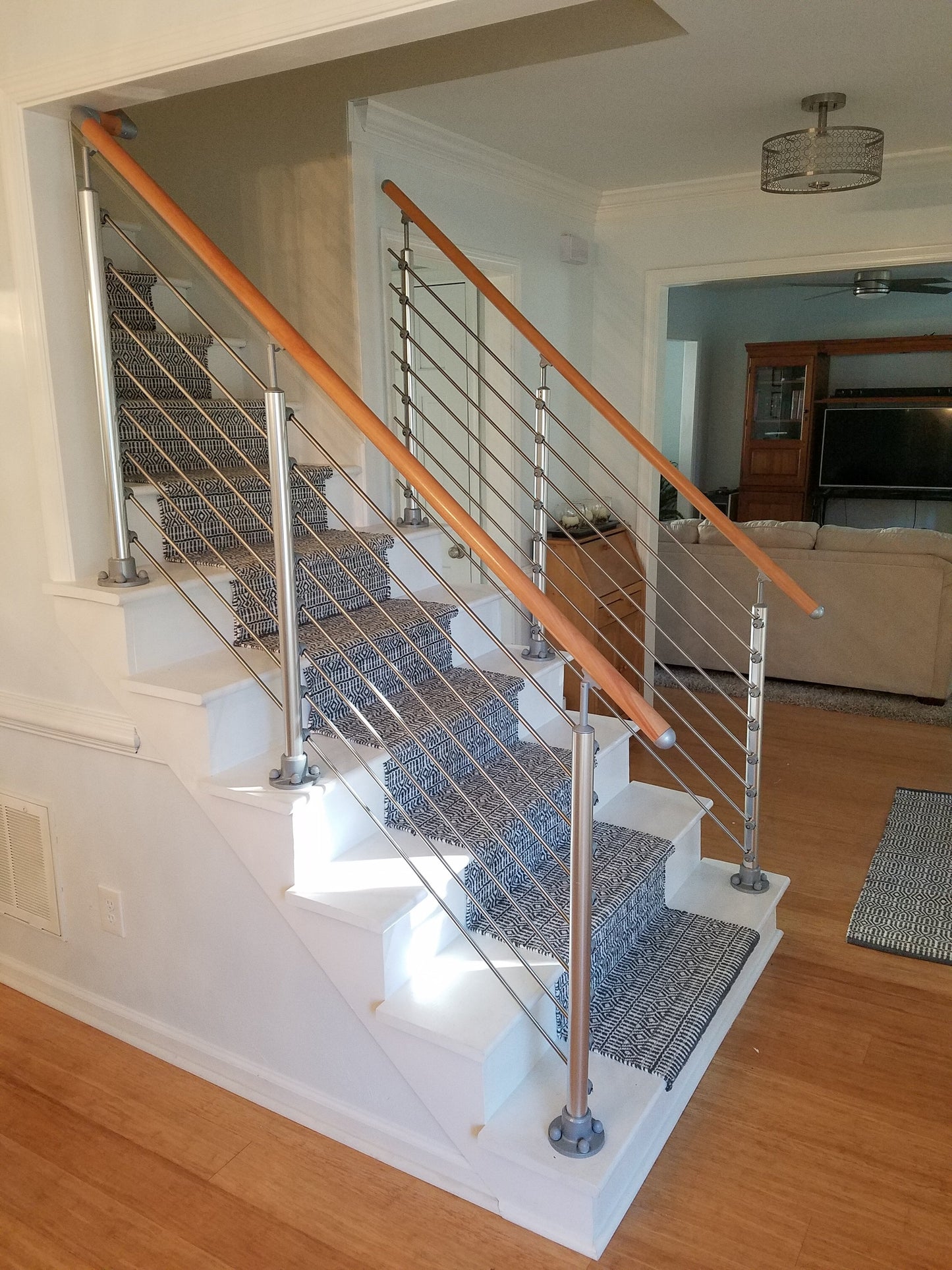 Prova PA7 Handrail Endcap