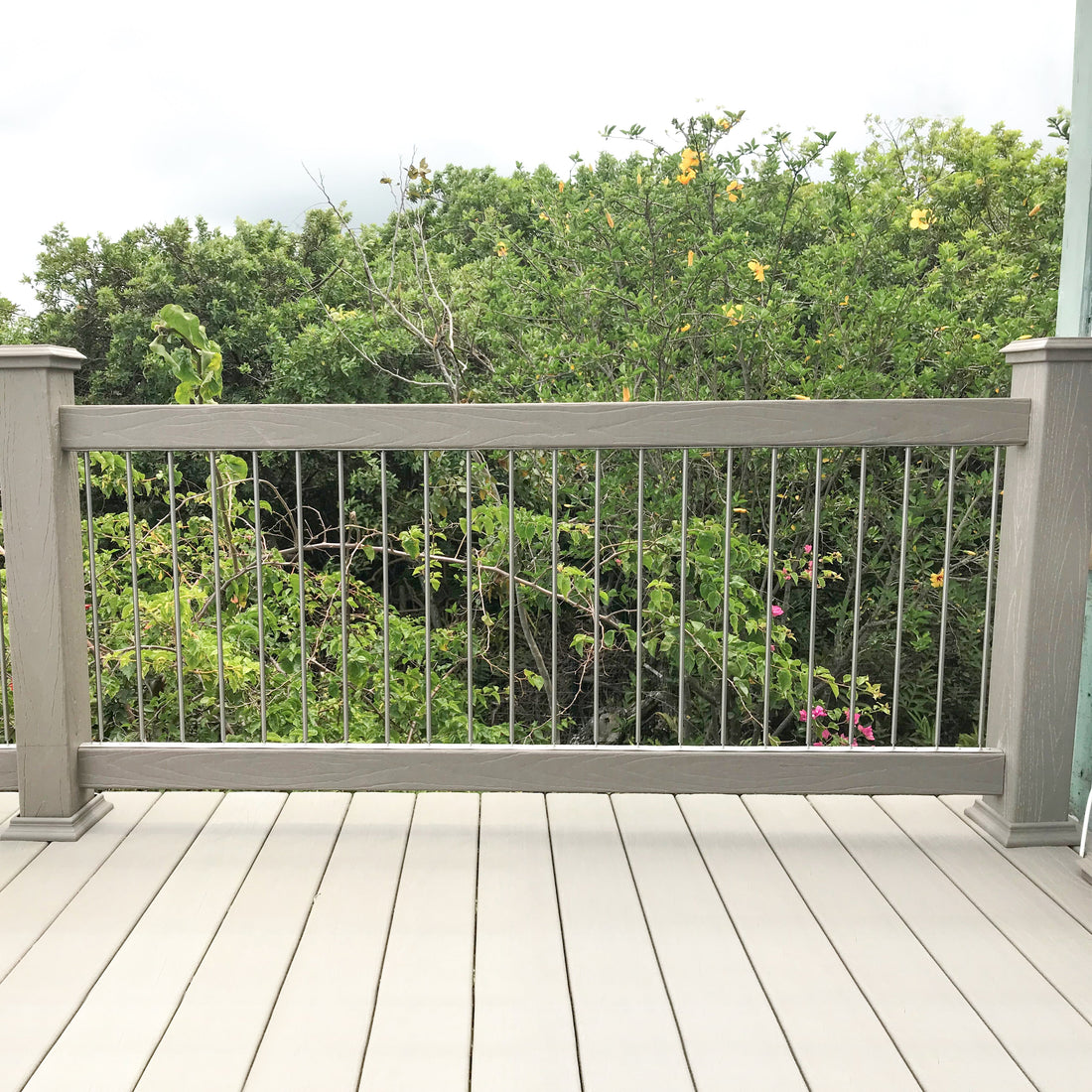 Outdoor Railing Kit | Insta-Rail® TUBE 36